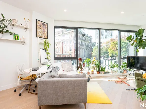 5 Court Unit 2F, Long Island City, NY 11101