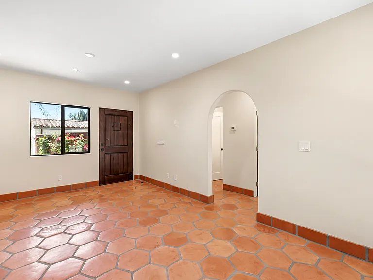 3343A Prospect Ave — Photo 13