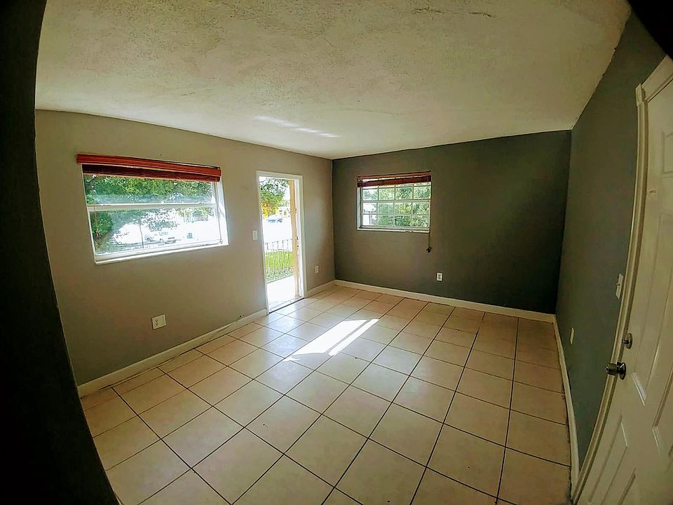 1st image of 2835 NW 22nd Ave APT 3