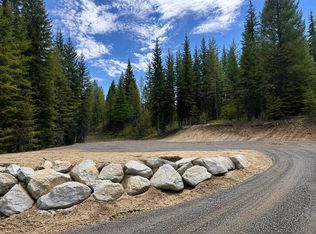 76 Sawtooth Loop, Cascade, ID 83611