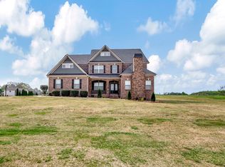 1004 Omega Farms Ln, Williamston, SC 29697