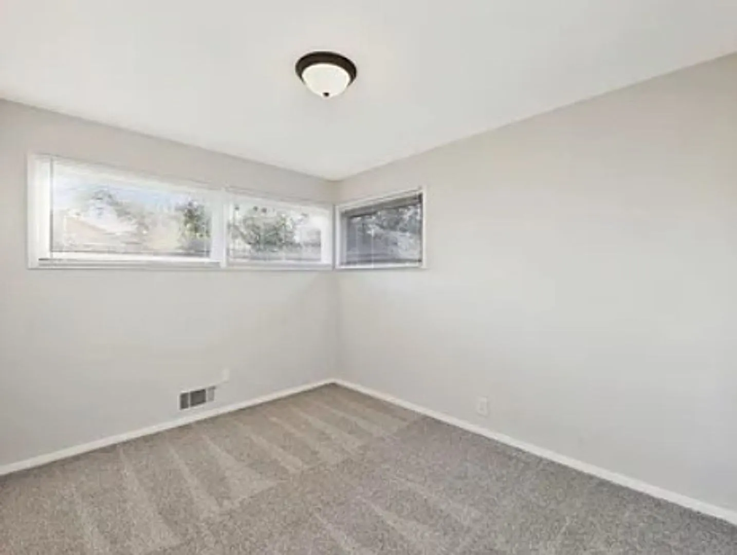 6020 N East Park View St, Park City, KS 67219 — Photo 3