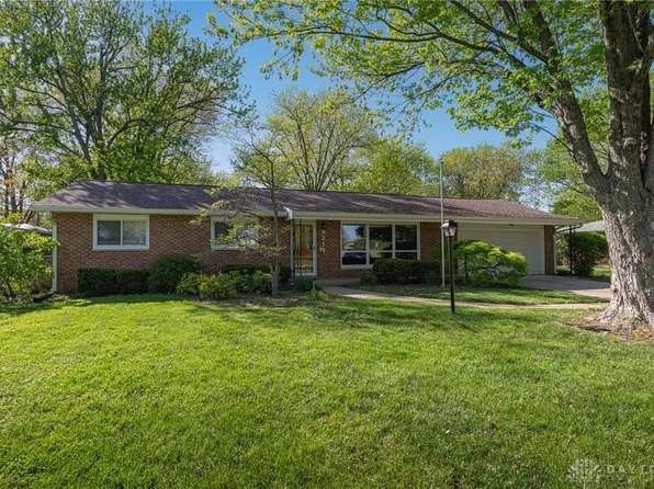 3211 Bechtel Dr, Franklin, OH 45005