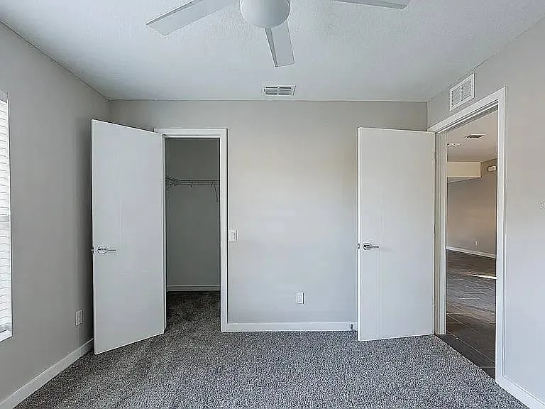 2820 S Shade Ave — Photo 7