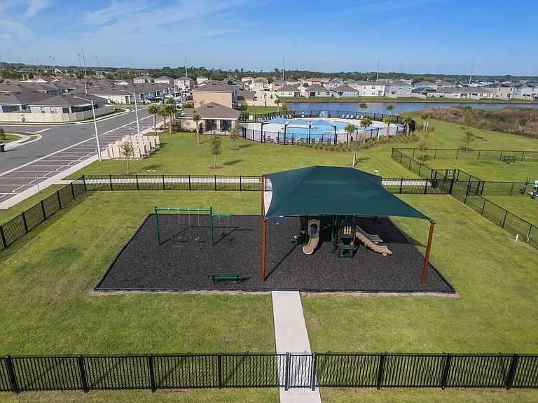 3181 Viceroy Ct — Photo 38