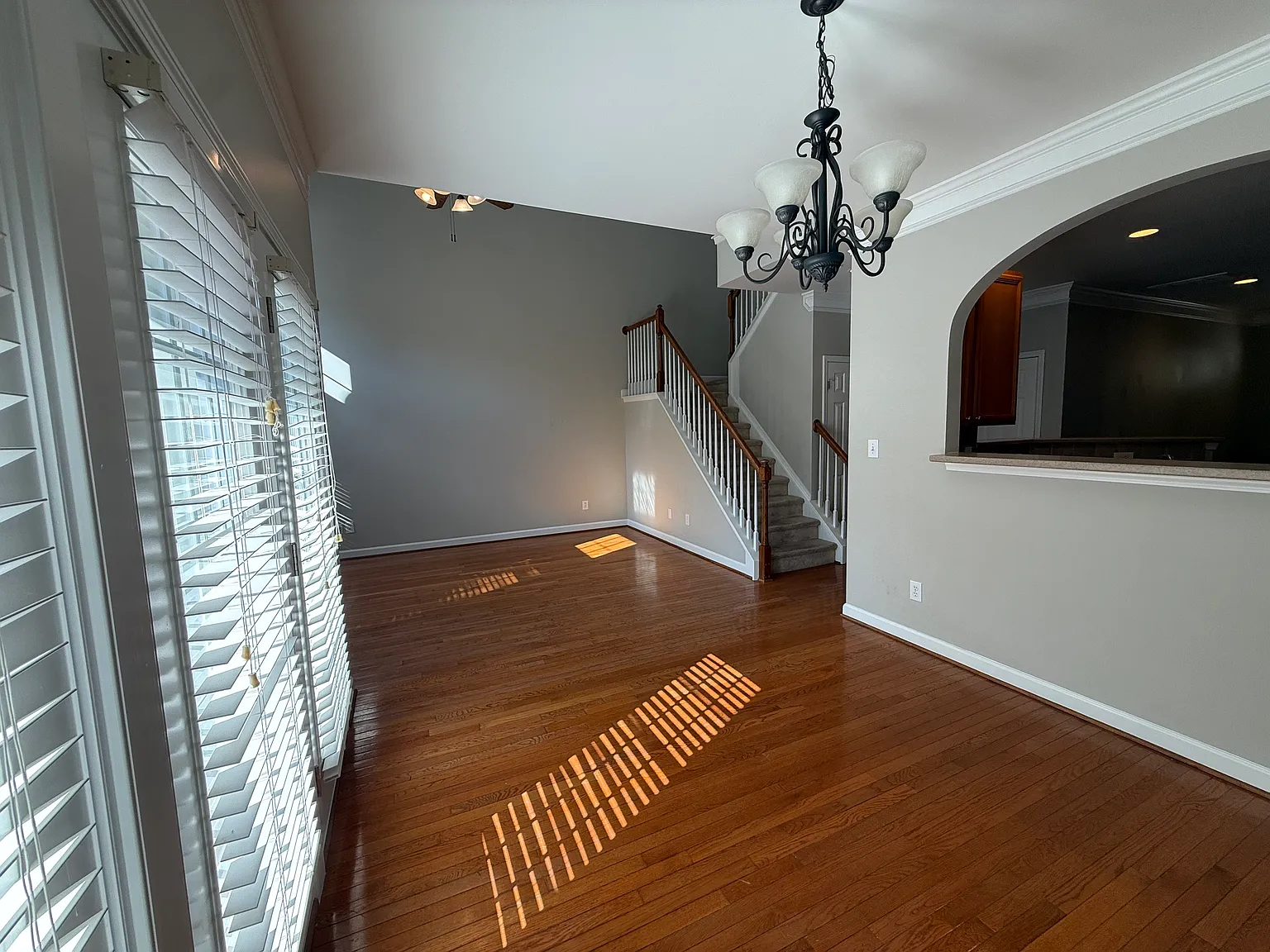 3 bed, 1824 sqft, $1,890 — Photo 4