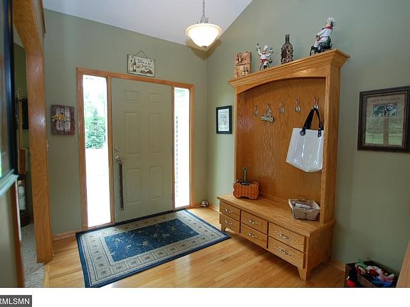 3rd image of 38057 Fieldstone Dr