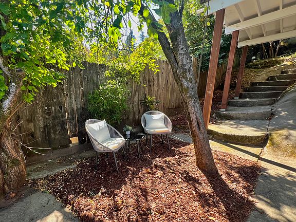 Cozy garden corner to enjoy your morning latte or evening tea