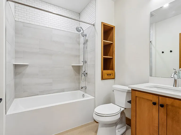 Ward House — Photo 120