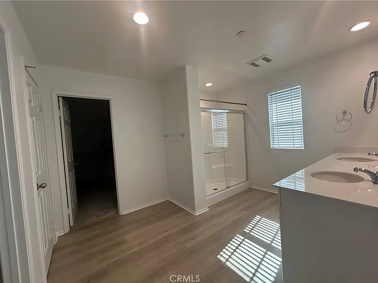 12574 Dartola St — Photo 27