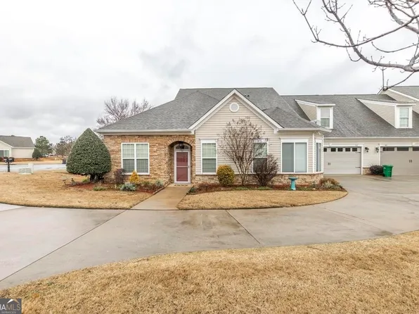602 Quail Ridge Ln, Perry, GA 31069