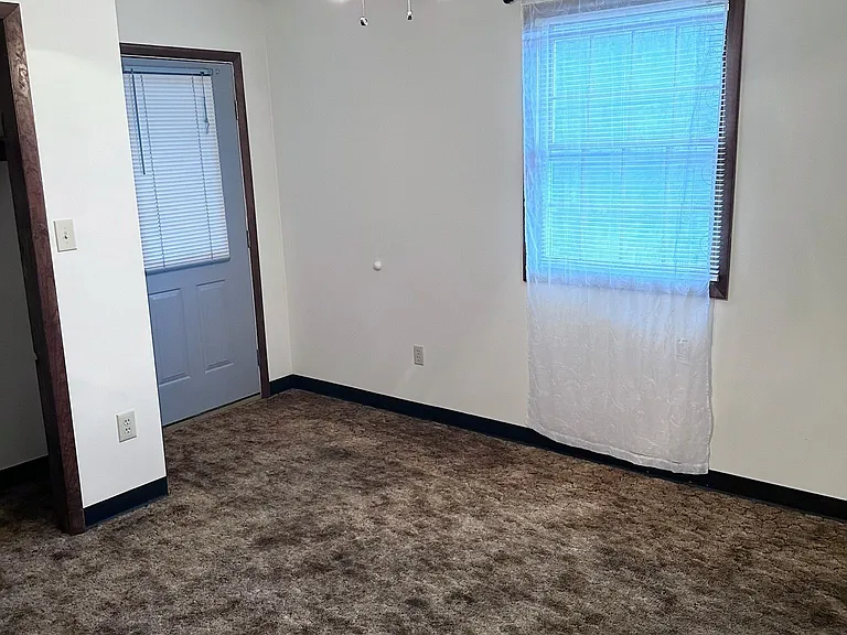 20761 Old Great Mills Rd — Photo 5