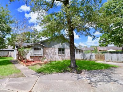 97 Shady Oak Ct, Alvin, TX, 77511