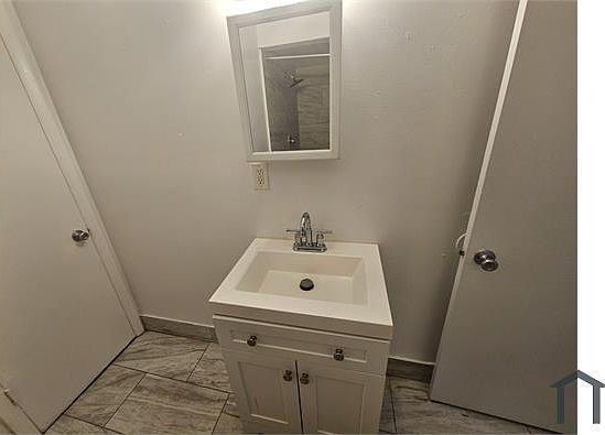 5th image of 1324 NW 2nd St APT 5