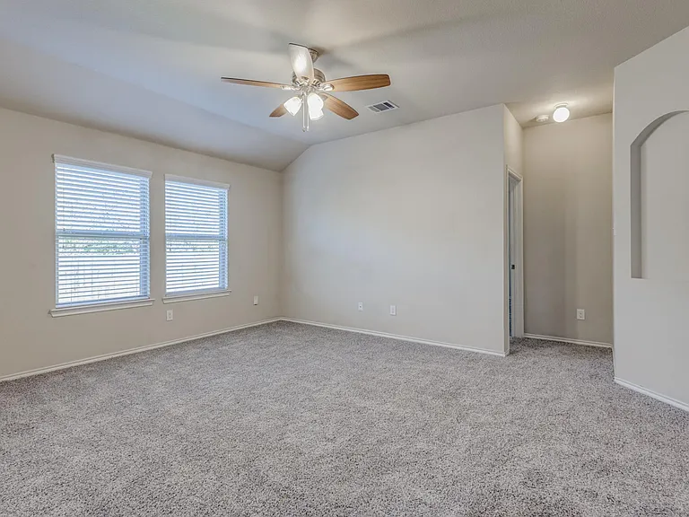 1309 Jasper Xing — Photo 16