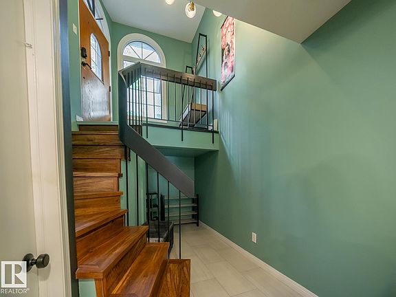 4th image of 11116 83rd Ave NW