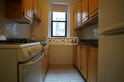 1148 Commonwealth Ave Photo 1