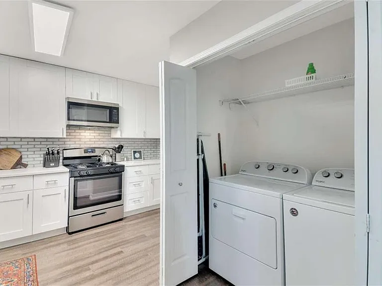 826 Moonlit Ln NW — Photo 8