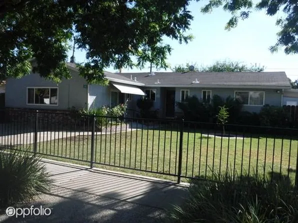 1030 Elm Ave, Modesto, CA 95351