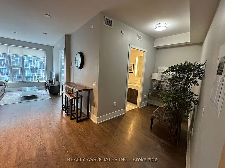 10 York St #2907 — Photo 51