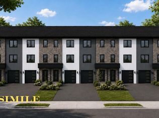 118 Stephs St #C, Bedford, NS B4B1H1