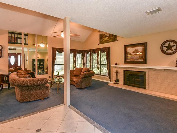 3rd image of 315 Cypresswood Dr