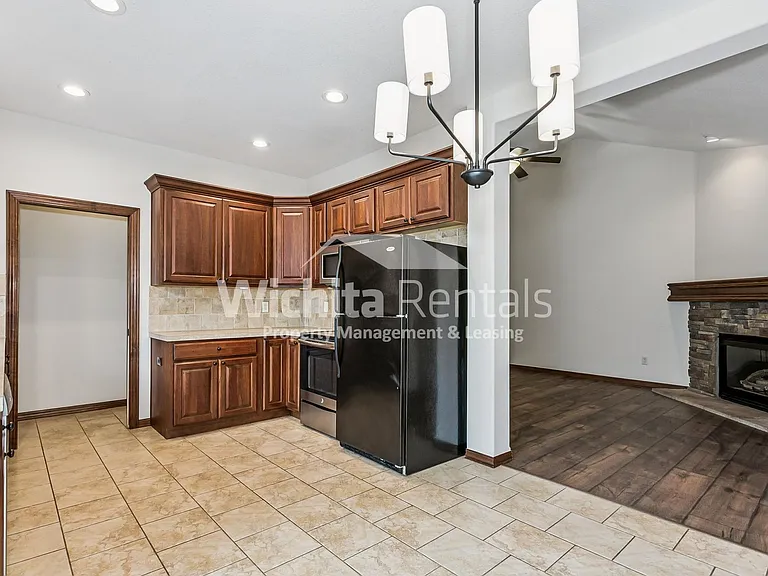 1707-1709 Chapel Hill — Photo 5