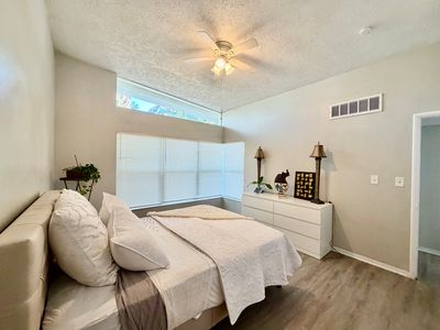 535 Monterey Blvd NE, Saint Petersburg, FL, 33704