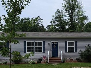 9590 Amelia Springs Rd, Jetersville, VA 23083
