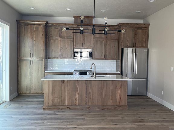 Gorgeous kitchen with Bosch stainless steel appliances