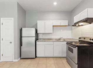 2105-2107 Palm St #1F & 2F, Saint Louis, MO 63107