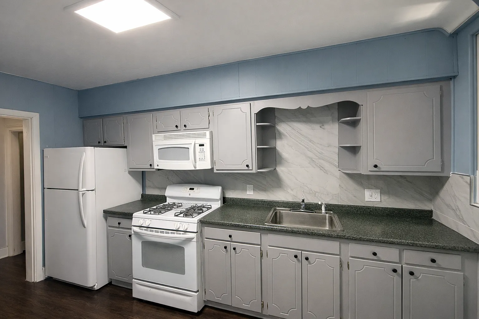 7 bed, 1803 sqft, $7,250 — Photo 4
