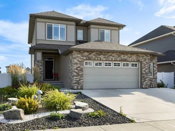 158 W Amery Cres, Crossfield, AB T0M 0S0