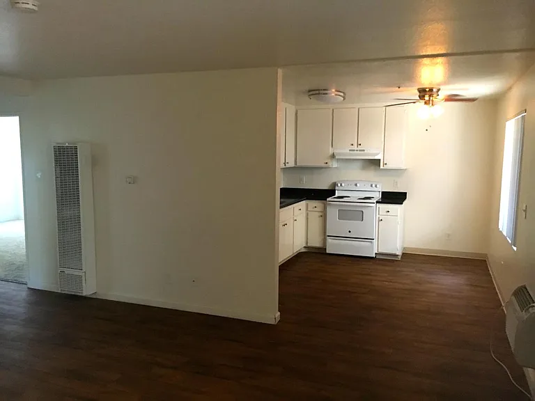 5530 Jackson Dr #8 — Photo 1