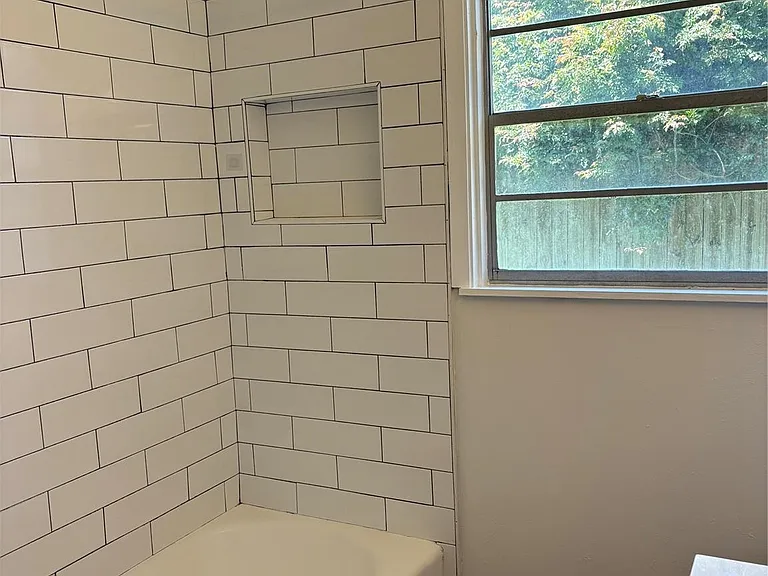 5422 Timber Creek Dr — Photo 10