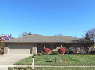 2230 Wells Dr, Sidney, OH 45365
