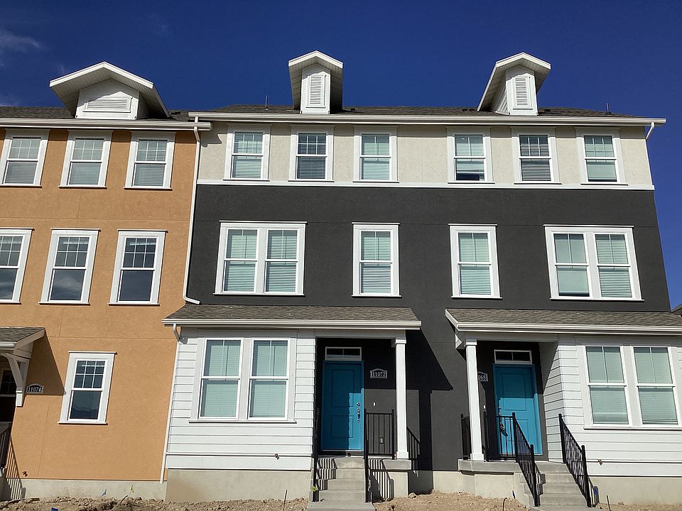 1st image of 11072 S Trocadero Ave