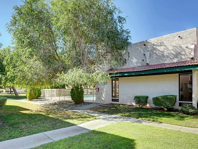 Villas East Apartments For Rent