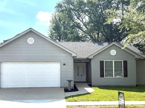 710 N Wayne St, Warren, IN 46792