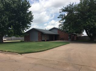 1308 Sooner Dr, Fairview, OK 73737