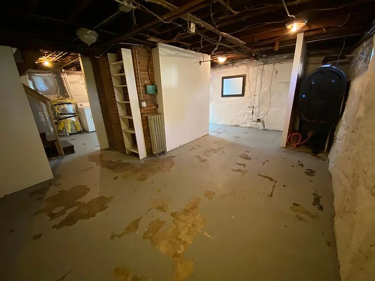 482 Beale St #HOUSE — Photo 27