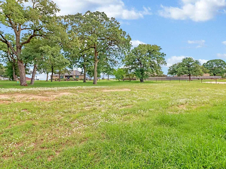 380 Abrego Lake Dr — Photo 36