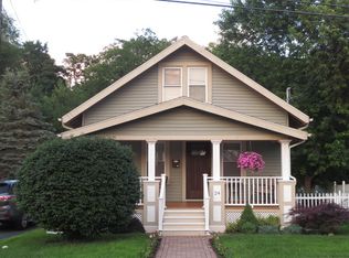 24 Ontario Ave, Rensselaer, NY 12144