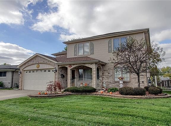 2nd image of 35085 Cathedral Dr