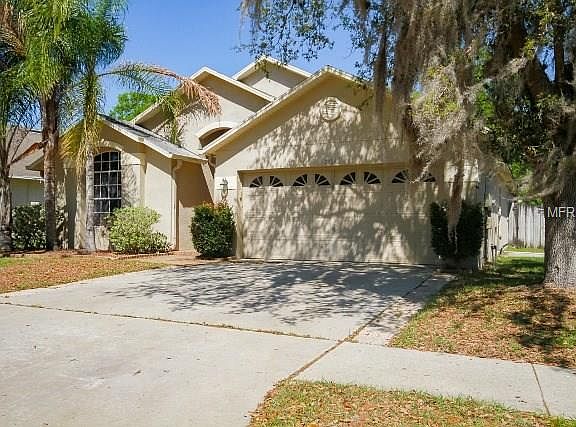2nd image of 2534 Clareside Dr