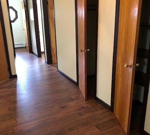 3rd image of 27 Fenway N Floor 1