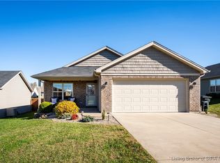 8706 Black Oak Dr, Charlestown, IN 47111