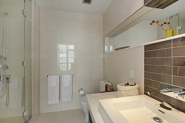 Rented by Corcoran | media 6