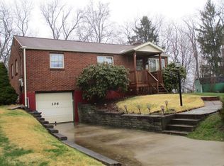 106 Hilltop Cir, Glenshaw, PA 15116