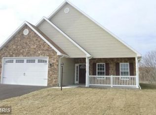 2319 Austin Ave, Chambersburg, PA 17202